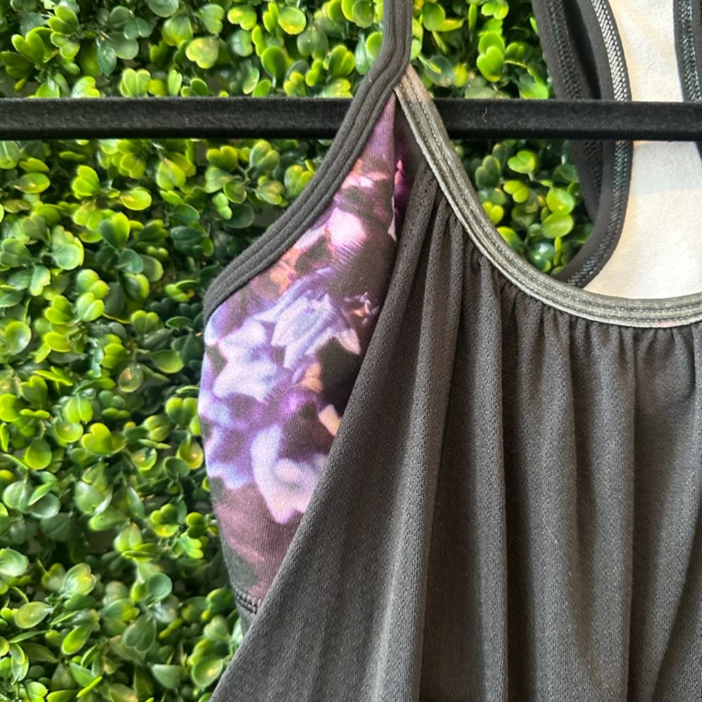 (P248) 🍋 LULULEMON NO LIMITS TANK Sz 4 - Picture 2 of 4